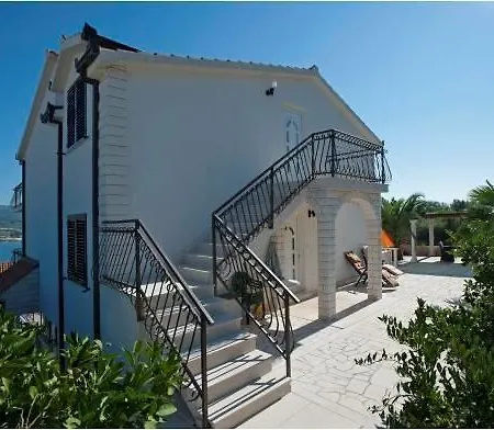Lavendel Apartment